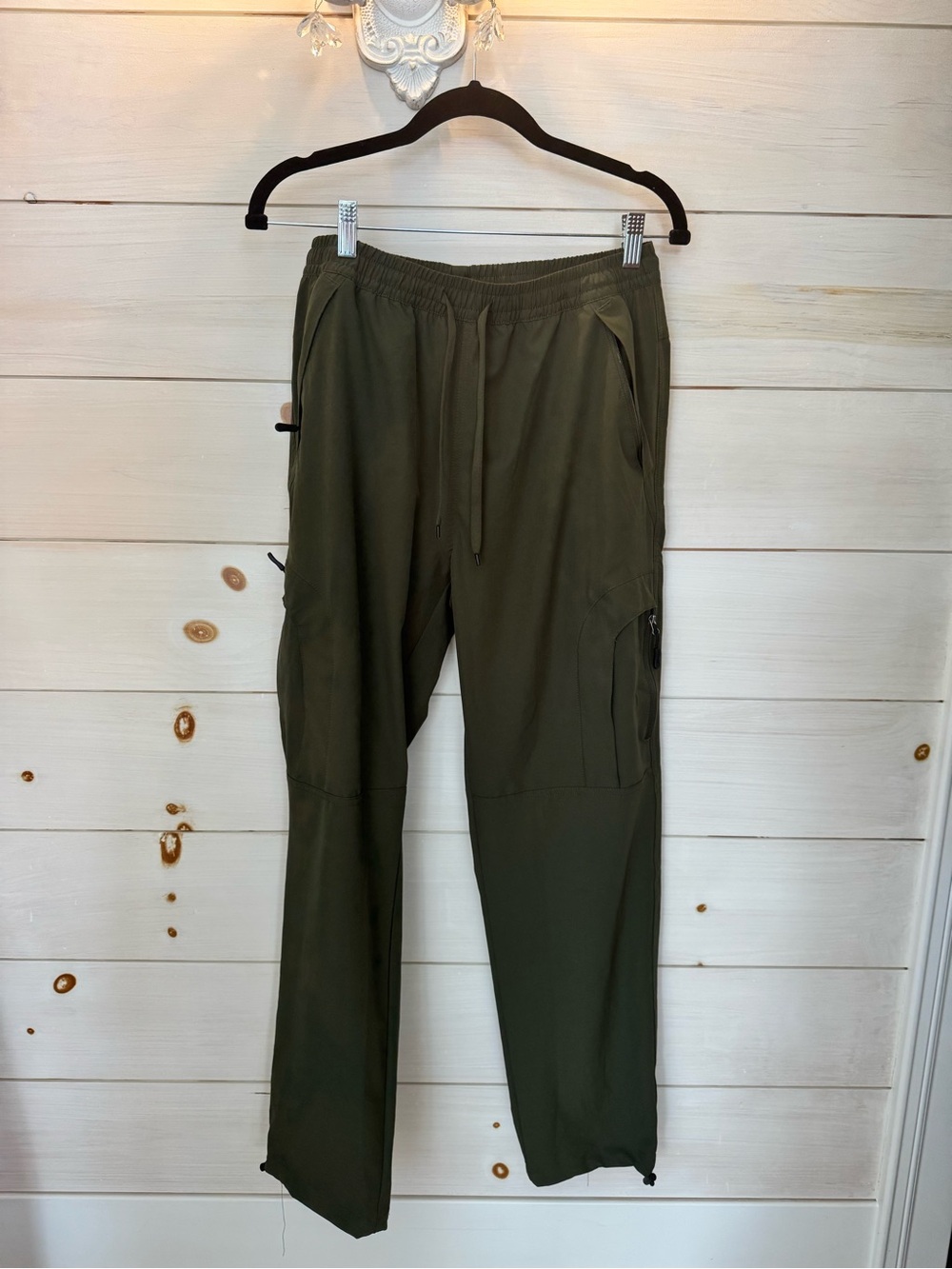 Women's Olive Drawstring Cargo Joggers